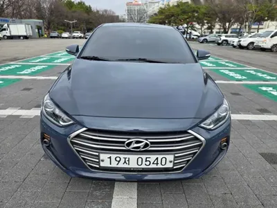 Hyundai Avante · 2016 год