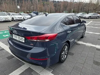 Hyundai Avante 2016, 57023 км, за 7687.3 USD - фото 6