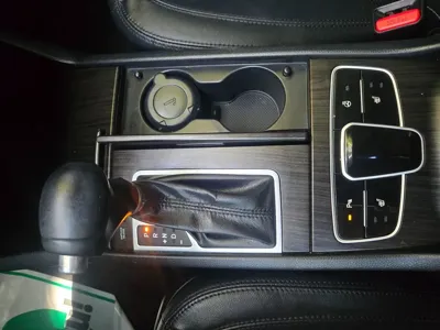 Kia K7 2012, 112644 км, за 3859.79 USD