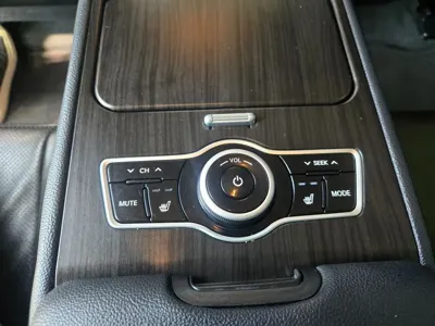 Kia K7 2012, 112644 км, за 3859.79 USD - фото 10