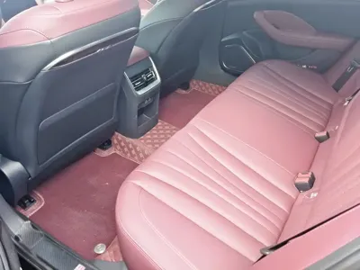 Hongqi Hongqi H5 2025, 7000 км, за 13022.11 USD - фото 8