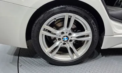 BMW 3-Series 2017, 67809 км, за 11246.18 USD - фото 5