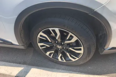Mitsubishi Outlander 2020, 47100 км, за 12877 USD