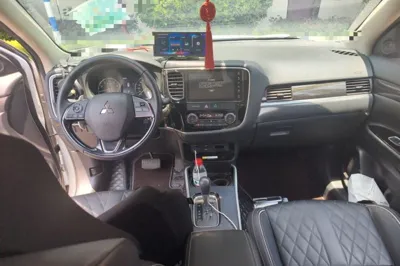 Mitsubishi Outlander 2020, 47100 км, за 12877 USD - фото 6