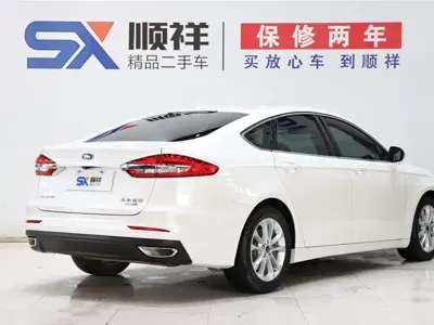 Ford Mondeo 2021, 50000 км, за 10726.69 USD