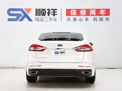 Ford Mondeo 2021, 50000 км, за 10726.69 USD