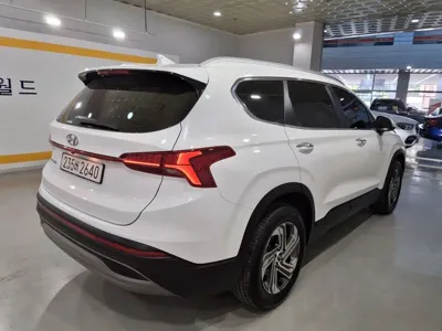 Hyundai Santafe 2023, 31000 км, за 16935.8 USD - фото 6