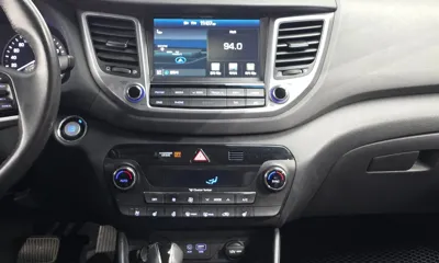 Hyundai Tucson 2018, 144300 км, за 6381.45 USD - фото 13