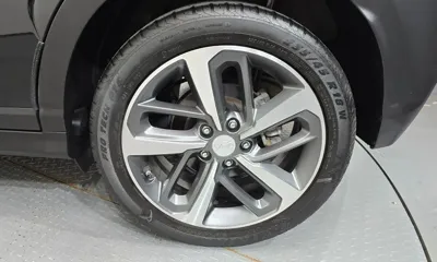 Hyundai Kona 2018, 133901 км, за 7296.42 USD - фото 21