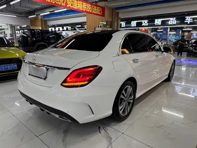 Mercedes-Benz C-Class 2021, 80000 км, за 18981.39 USD - фото 11