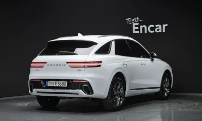 Genesis GV70 2023, 77343 км, за 21433.24 USD