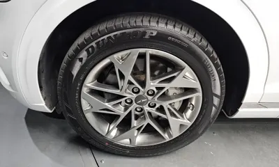 Genesis GV70 2023, 77343 км, за 21433.24 USD