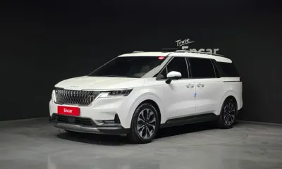 Kia Canival · 2023 год