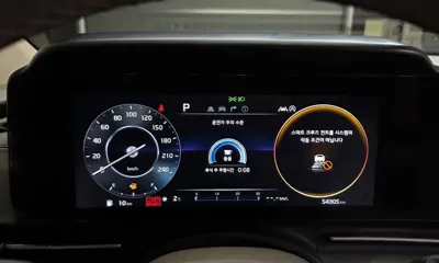 Kia Canival 2023, 54305 км, за 20132.43 USD - фото 8