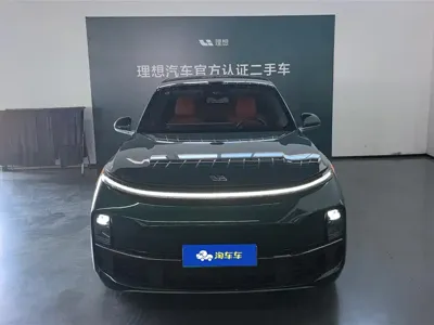Li Auto Li L8 2025, 11600 км, за 41494.26 USD