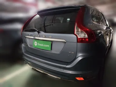 Volvo XC60 2017, 82200 км, за 10963 USD