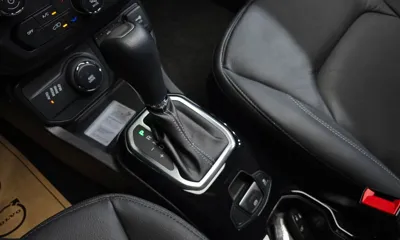 Jeep Renegade 2021, 30917 км, за 11726.39 USD - фото 9