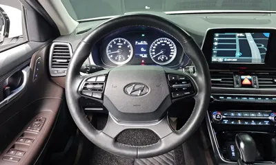 Hyundai Grandeur 2017, 92427 км, за 10083.28 USD - фото 13