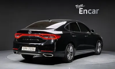 Hyundai Grandeur 2017, 154090 км, за 6892.48 USD