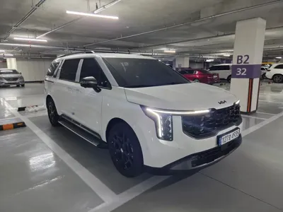 Kia Canival · 2026 год