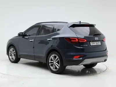 Hyundai Santafe 2016, 122723 км, за 7280.76 USD