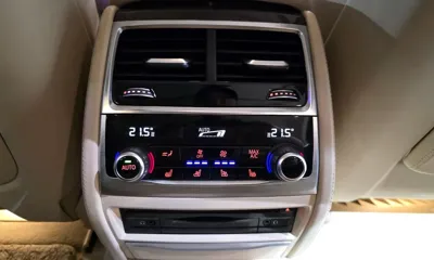 BMW 7-Series 2016, 120277 км, за 18149.9 USD - фото 28