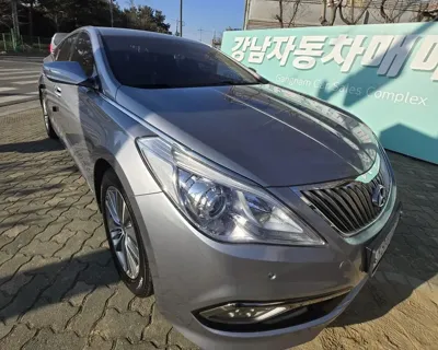 Hyundai Grandeur 2016, 154609 км, за 3216.49 USD