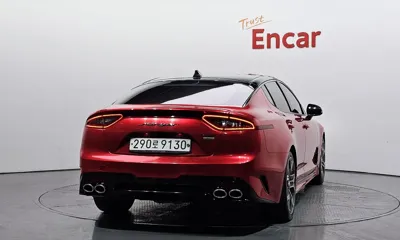 Kia Stinger 2020, 158252 км, за 12030.68 USD