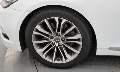 Hyundai Genesis 2014, 201247 км, за 3934.58 USD