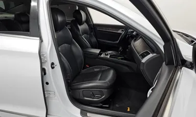Hyundai Genesis 2014, 201247 км, за 3934.58 USD - фото 11