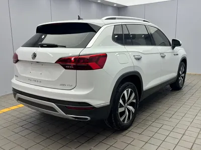 Volkswagen Tayron 2022, 41000 км, за 19981.96 USD