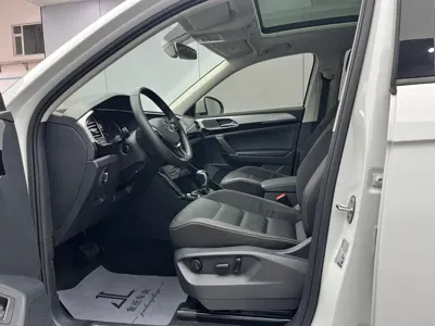 Volkswagen Tayron 2022, 41000 км, за 19981.96 USD - фото 7