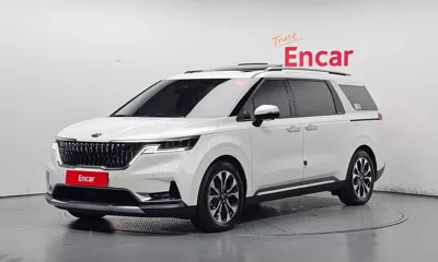Kia Canival · 2021 год