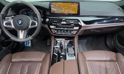 BMW 5-Series 2022, 79857 км, за 25496.67 USD - фото 7