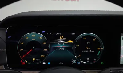 Mercedes-Benz E-Class 2022, 47020 км, за 25761.57 USD - фото 8