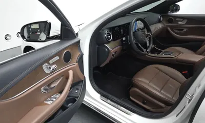 Mercedes-Benz E-Class 2022, 47020 км, за 25761.57 USD - фото 11