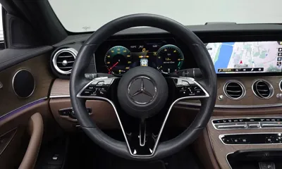 Mercedes-Benz E-Class 2022, 47020 км, за 25761.57 USD - фото 13