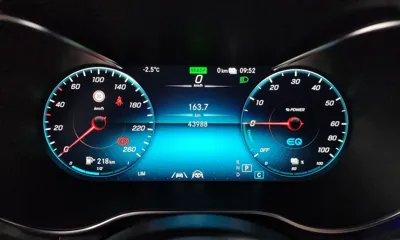 Mercedes-Benz GLC-Class 2021, 43988 км, за 27624.32 USD - фото 8