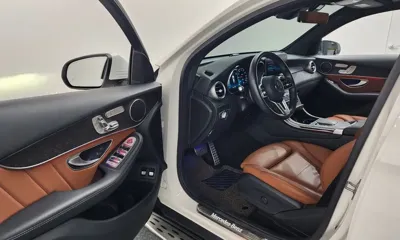 Mercedes-Benz GLC-Class 2021, 43988 км, за 27624.32 USD - фото 10