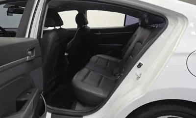 Hyundai Avante 2018, 60509 км, за 7811.08 USD - фото 26