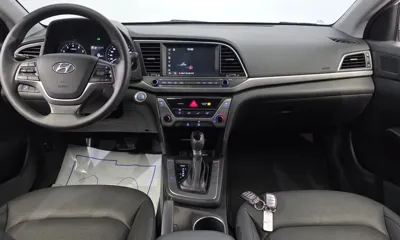 Hyundai Avante 2018, 60509 км, за 7811.08 USD - фото 27