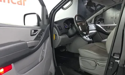 Hyundai Starex 2020, 108559 км, за 8861.76 USD - фото 10