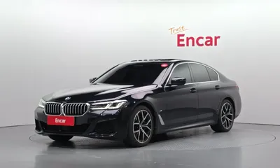 BMW 5-Series · 2021 год