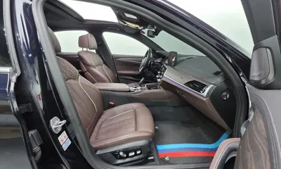 BMW 5-Series 2021, 52678 км, за 25807.7 USD - фото 10