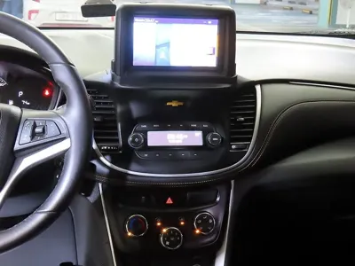 ChevroletGMDaewoo Trax 2018, 75803 км, за 4201.13 USD - фото 11