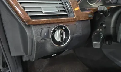 Mercedes-Benz E-Class 2011, 122290 км, за 3973.51 USD - фото 17