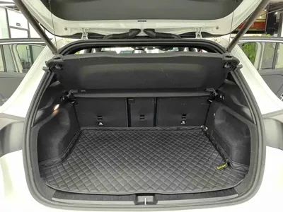 Mercedes-Benz GLA 2022, 44700 км, за 15112.83 USD - фото 15