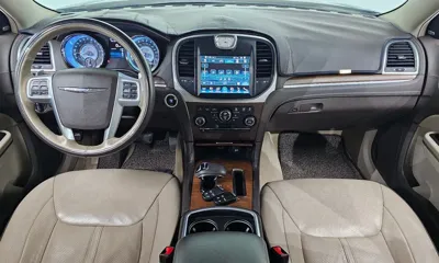 Chrysler 300C 2014, 140226 км, за 3713.36 USD - фото 7