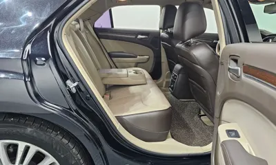 Chrysler 300C 2014, 140226 км, за 3713.36 USD - фото 12