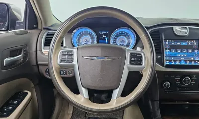 Chrysler 300C 2014, 140226 км, за 3713.36 USD - фото 13